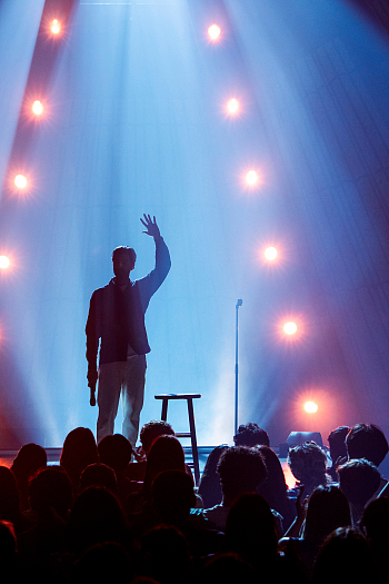 Hasan Minhaj: Off with His Head