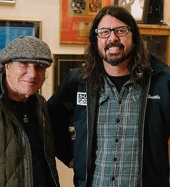 Brian Johnson Meets Dave Grohl: A Life on the Road Special